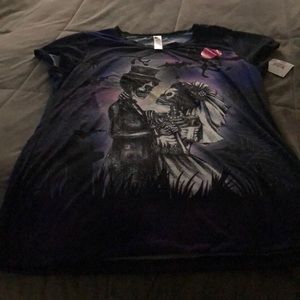 Halloween style skull shirt